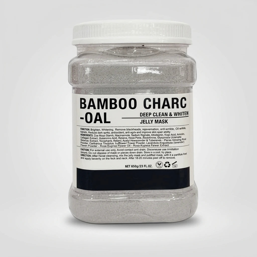 Jelly Mask Charcoal 650g i en genomskinlig plastburk med grått pulver mot en ljusgrå bakgrund.