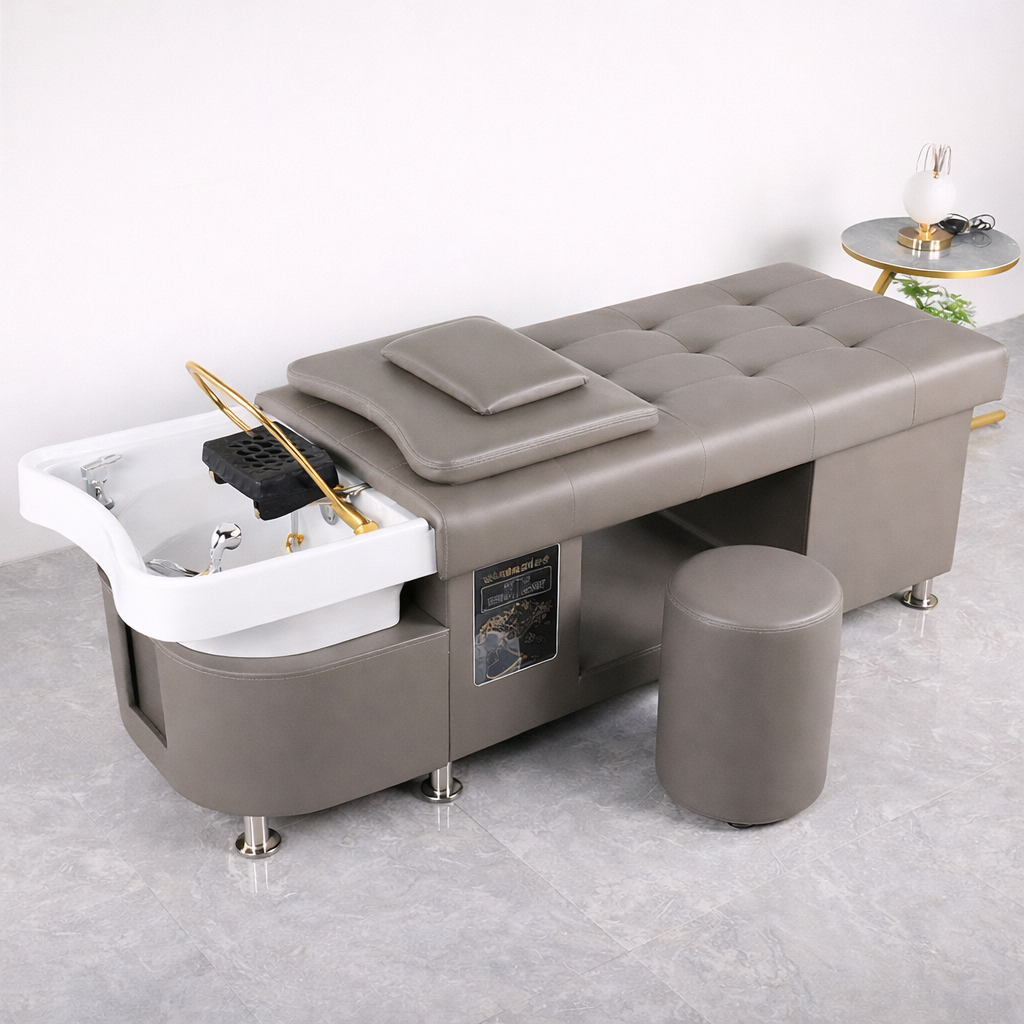 Detaljbild av Head SPA-säng med steamer och huvuddusch för professionella hårbottenbehandlingar