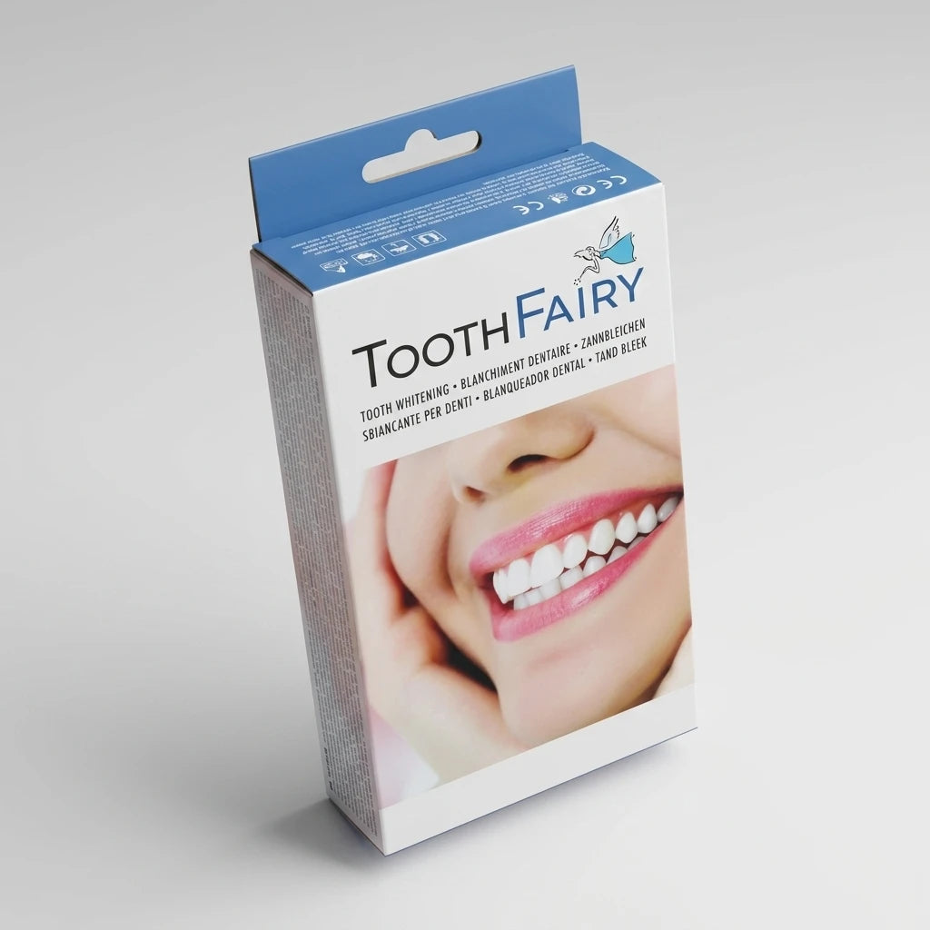 ToothFairy tandblekningskit i blå och vit förpackning, isometrisk vy mot ljusgrå bakgrund.